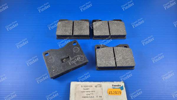 Jeu de 4 plaquettes de frein avant - SIMCA-CHRYSLER-TALBOT 1307 / 1308 / 1309 / 1510 / 150 / Solara / Alpine - 1