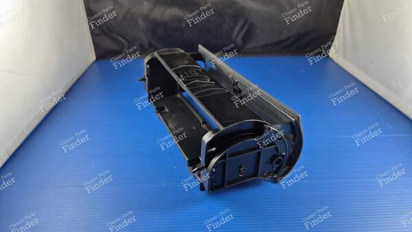 Support d'autoradio avec volet rabattable - PEUGEOT 806 - 8212Z1 / 224813- 4