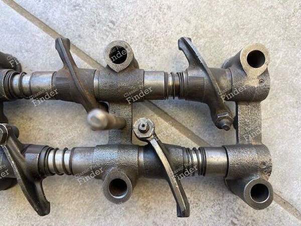 Rocker arm - Engine 812 - RENAULT 8 / 10 (R8 / R10) - 3