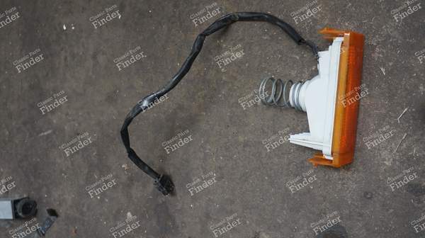 Blinkendes Licht - RENAULT 9 / Alliance / Broadway / 11 / Encore (R9 / R11) - 10710- 0