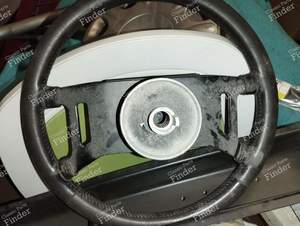 Volant sport - Version Turbo - RENAULT 9 / Alliance / Broadway / 11 / Encore (R9 / R11) - thumb-1