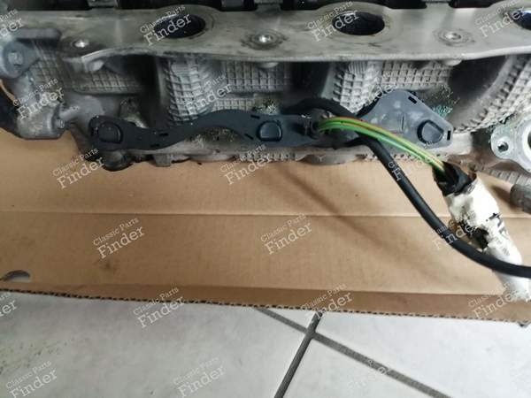 Culasse avec arbres à cames / poulies - Moteur 2.7 HDI - CITROËN C6 - P80LA- 4