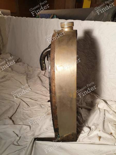 Radiateur d'eau - BUGATTI Type 49 - 2