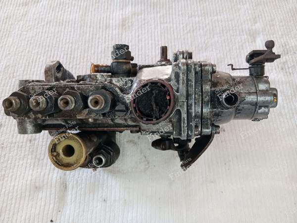 200/220D Mechanical Fuel Injection Pump - MERCEDES BENZ /8 (W114 / W115) - A6210704101- 2