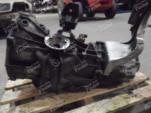 MD" GEARBOX - PORSCHE 924 - 016300043K- thumb-9