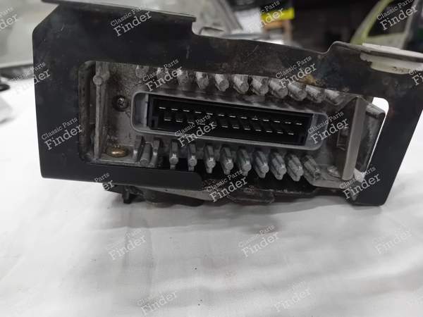 Calculateur Digifant II - VOLKSWAGEN (VW) Golf II / Jetta - 037906022E- 2