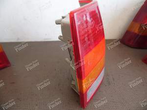 RECHTES RÜCKLICHT - OPEL Kadett (E) - GM 90009952, SWF 395.334- thumb-5