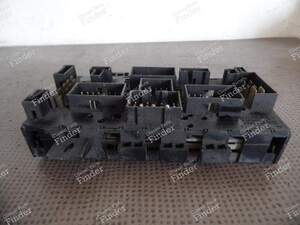 Elektrische Relaisstation - VOLKSWAGEN (VW) Golf I / Rabbit / Caddy / Jetta - 171941813D - Equiv. 171941821D- thumb-3