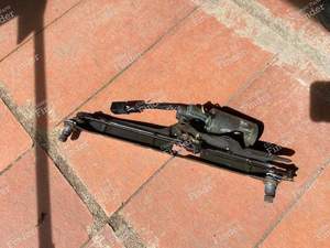 Scheibenwischermotor auf seiner Halterung - CITROËN 2CV - thumb-2