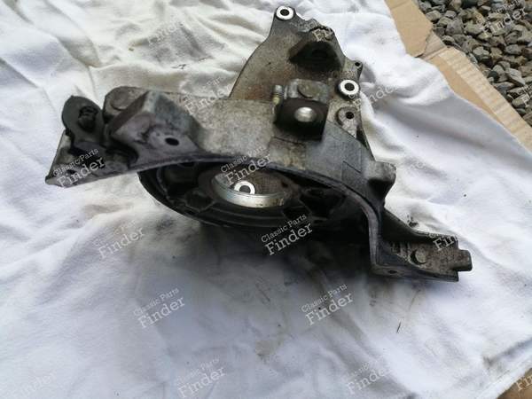 Support de pompe à injection - CITROËN Xantia - 0