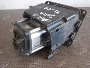 FRONT LEFT FOG LAMP - LANCIA Delta / Dedra - 30690795 / 82486113- thumb-8