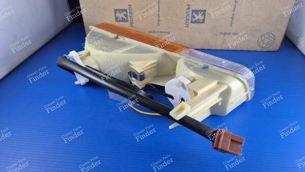 Blinklicht des rechten Standlichts – Phase 2 - PEUGEOT 505 - 10820 / 635049- 6