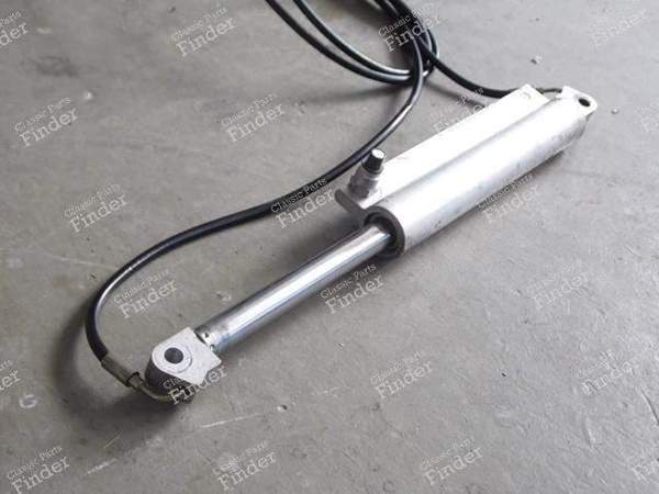 HOOD CYLINDER LEFT PORSCHE 996 & 997 CABRIOLET - PORSCHE 911 (996) - 99656104501 / 99656104601 / 99656194500 / 99656194501 / 99656194502 / 99756194500 / 99756194501 / 99756194502- 6