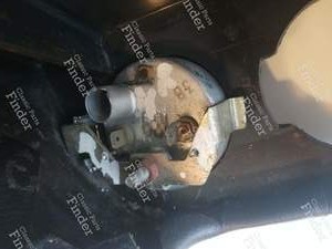 Indicateur d'huile avec boîtier - ALFA ROMEO Giulia Sprint GT / GTV / GTC / GTA (105/115 Coupés) - 105136401300 / 105.28.61.254.000 (Gehäuse)- thumb-5