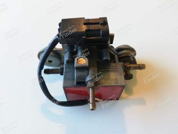 Kraftstoffdruckregler - Turbokompressor-Version - RENAULT 9 / Alliance / Broadway / 11 / Encore (R9 / R11) - 201/2/10 / 201210- 0