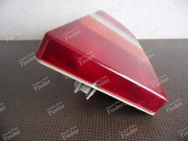 CABOCHON RIGHT REAR LIGHT - CITROËN CX - 8076M / 95653973- 5