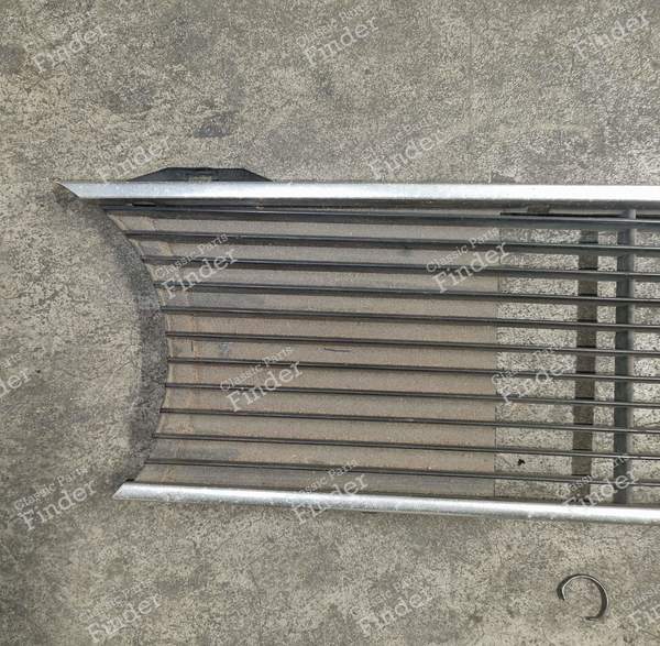 Kühlergrill - VOLKSWAGEN (VW) Golf I / Rabbit / Caddy / Jetta - 3