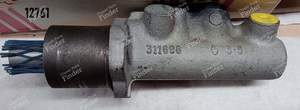 Maitre cylindre Talbot Horizon D - SIMCA-CHRYSLER-TALBOT Horizon - F E G	12761	MC2	x	1	45€ Maitre cylindre tendem 3 sorties Talbot Horizon D de 7/82 à 1/83, diametre piston 20,6mm. Piece neuve dans sa boite d'origine.- thumb-3