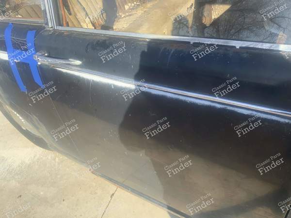 Chrome trim elements - DAIMLER Majestic Major - 2