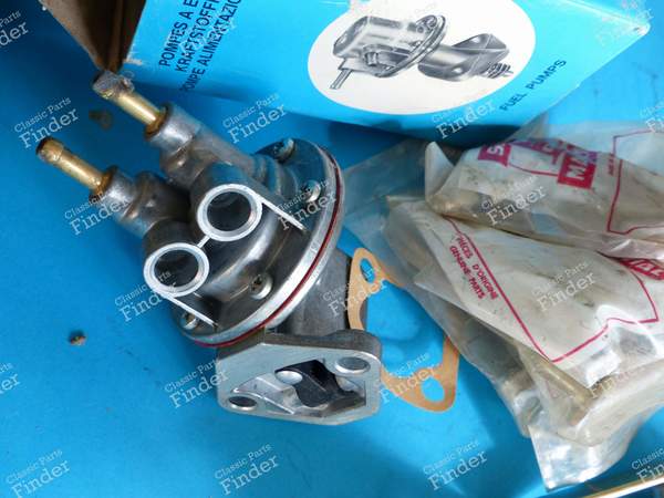 Hauptbremzylinder inkl. Konvolut Motorteile - RENAULT 16 (R16) - 01156001- 1