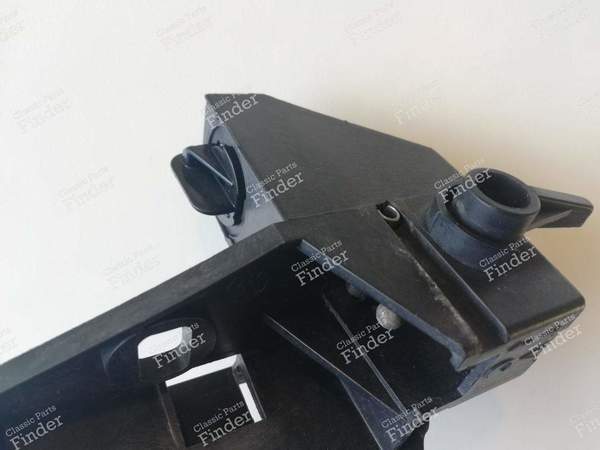 Left front turn signal bracket - PEUGEOT 205 - 069598 / 083119- 3