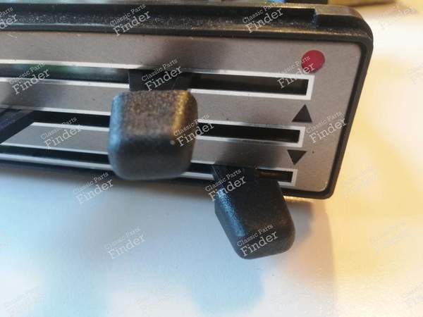 Lüftungssteuerungen - Phase 2 - RENAULT 12 / Virage (R12) - 26103 / 7700610241- 3