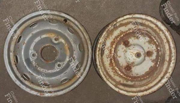 3 holes rims for Renault 4, 5, 6 and Rodeo - RENAULT Rodéo 4 / 6 - 0