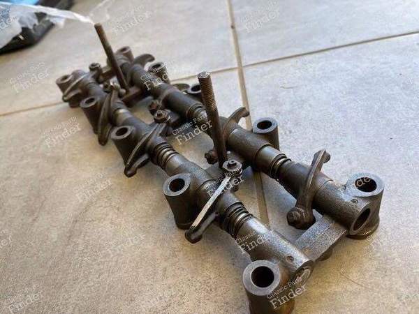 Rocker arm - Engine 812 - RENAULT 8 / 10 (R8 / R10) - 2