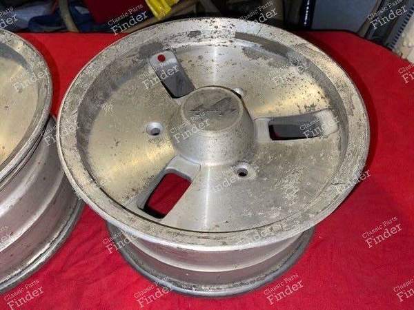 Ein Paar 7x13-Zoll-Felgen - ALPINE A310 - 1