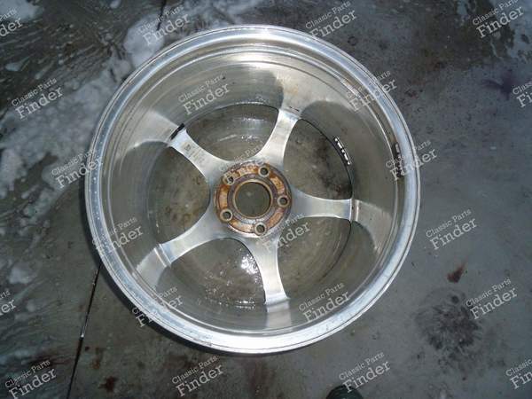 Original polished alloy wheel - CHEVROLET Corvette C5 - 3