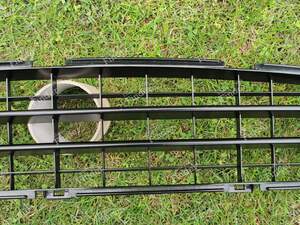 Bumper grille (first generation) - PEUGEOT 406 Coupé - 7414.X6- thumb-3