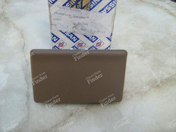 Cendrier de console centrale - DATSUN 300ZX (Z31) - 9651101A00- 1