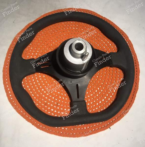 Volant sport Luisi - PEUGEOT 205 - ITALIE- 1