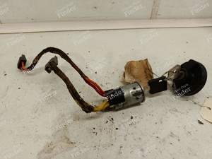 Contact lock - RENAULT 5 (Supercinq) / Express / Rapid (R5)