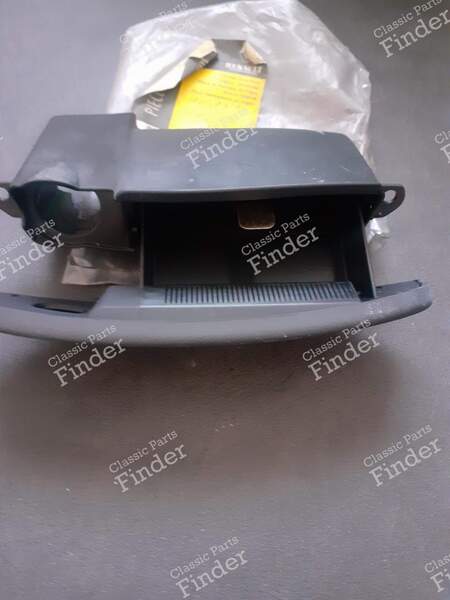 Aschenbecher - RENAULT Mégane - 7700426758- 0