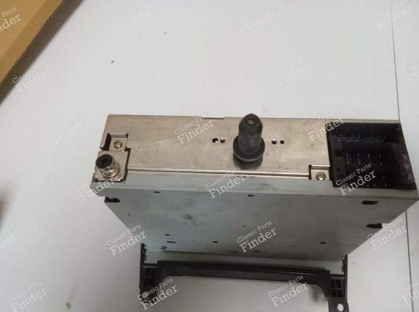 Clarion car radio - PEUGEOT 607 - PU1662-A- 1