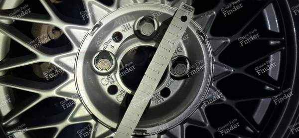 Set of 4 hub caps for 15" or 16" BBS rims - BMW 3 (E30) - Equiv. 36132225376- 9