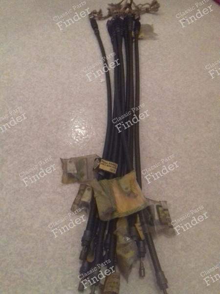 R4, R6, Rodeo clutch cable - RENAULT 4 / 3 / F (R4) - 7700553736- 1