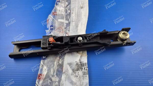 Rear seat belt adjustment slide - PEUGEOT 307 - 8978KZ- 0