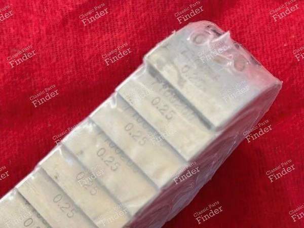 Pleuellagersatz Maß 0,25 - RENAULT Dauphine / Ondine - 7100200 / 0,25- 1