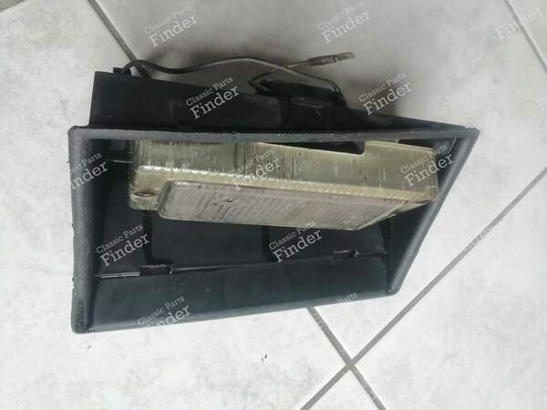 Rechter Nebelscheinwerferhalter – Phase 2 - CITROËN BX - 9563202580- 1