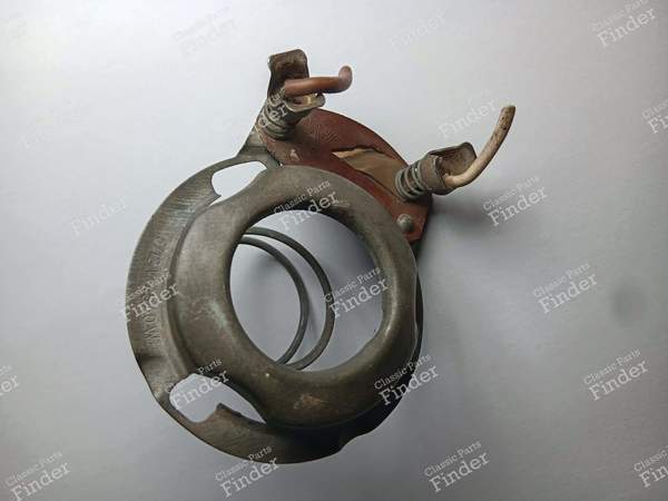 Douille de lampe de phare Bilux - MERCEDES BENZ W108 / W109 - A0008262582- 0