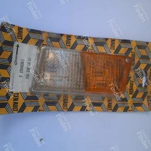 Cabochon de clignotant / veilleuse - Phase 1 pour RENAULT 6 (R6)