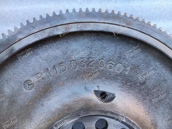 OM615 Flywheel - MERCEDES BENZ /8 (W114 / W115) - R1150320601- 2