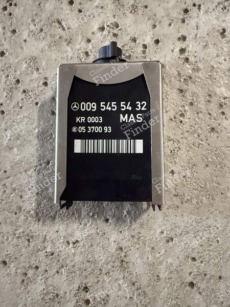 Fuel pump relay - MERCEDES BENZ SL (R129) - A0095455432 / 0537793- 0