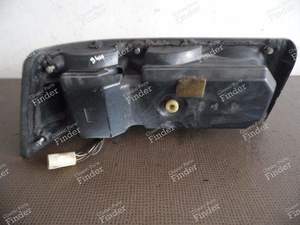 FEU ARRIERE DROIT - PORSCHE 924 - 477945216- thumb-8
