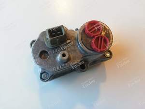 Régulateur de pression de commande (WUR) - Moteur M110 - MERCEDES BENZ W123 - 0438140057 / 0000701662- thumb-0