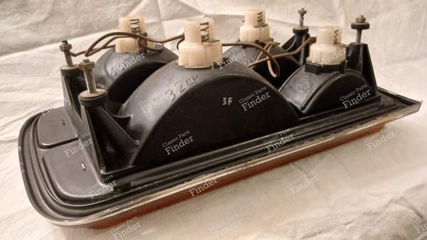 REAR LIGHT - MK1 - FORD Capri - 902E- 5