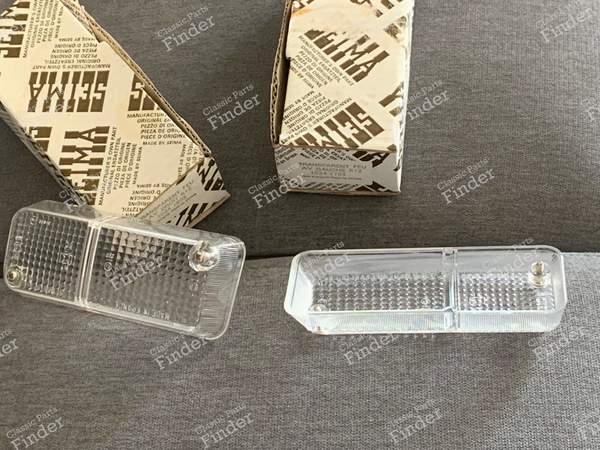 2 cabochons de clignotants / veilleuses blancs - RENAULT 12 / Virage (R12) - 427- 2