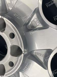 Original 'Sportline' Eight Holes Alloy Wheels 7Jx15 ET41 - MERCEDES BENZ E (W124) - 1244011902- thumb-8